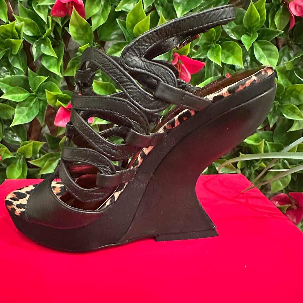 NWT Frederick's of Hollywood Black Leather Leopard Platform Wedge Heels